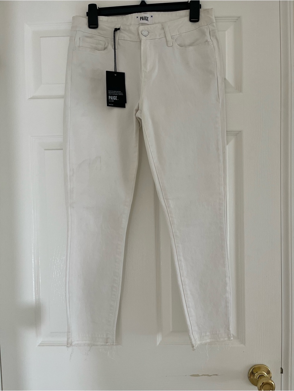 PAIGE Off-White Skinny Jeans with Raw Hem